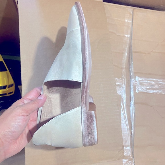 NWOT Free People Royale Flat - White/Cream - Picture 4 of 4